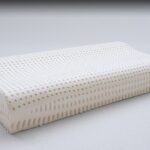 Guanciale in visco anatomico con federa tecnica a scelta